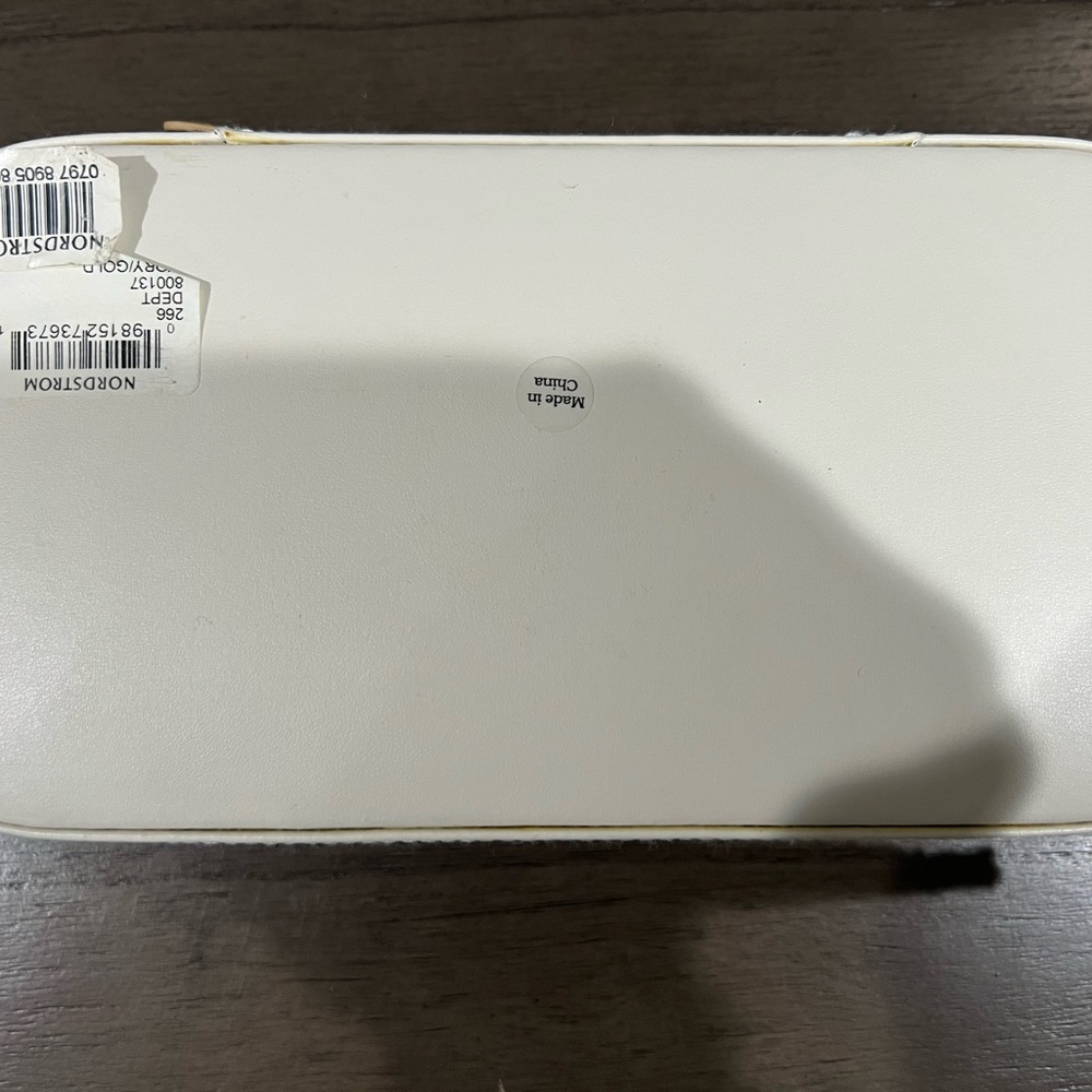 Wolf Chloé Cream Zip Up Leather Jewelry Case nwt - Picture 6 of 8